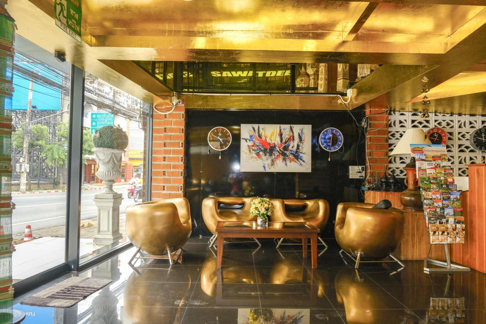 Goya Hotel Chiang Mai Exterior foto