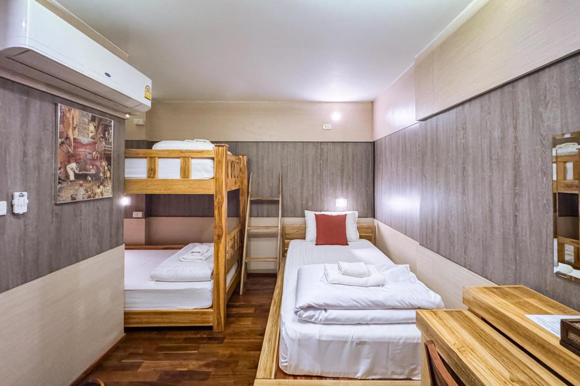 Goya Hotel Chiang Mai Quarto foto